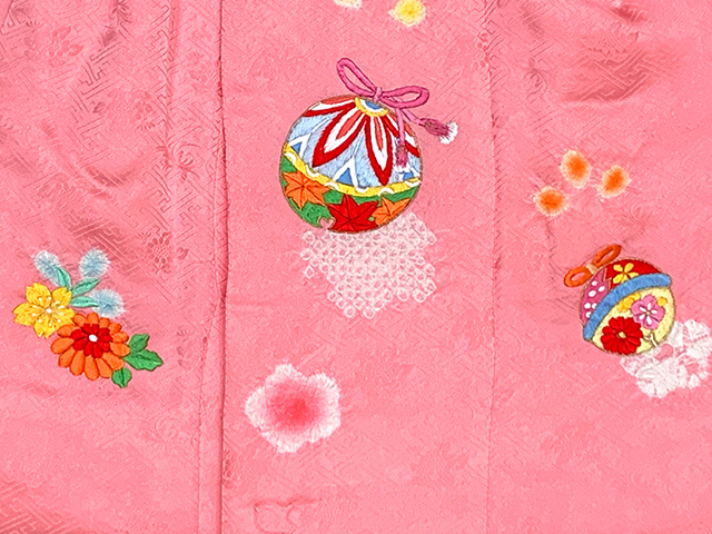 正絹被布コート　絞り入刺繍　新品未使用 被布コート 3歳女の子用 七五三 正絹 刺繍 絞り柄 被布コート(単品