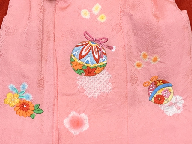 七五三着物 3歳 女の子 正絹 本絞り 刺繍柄の被布コートと着物