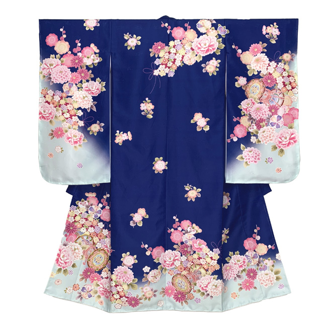 京都室町st. 七五三 着物 2025年新作 7歳 絵羽柄の四つ身の子供着物