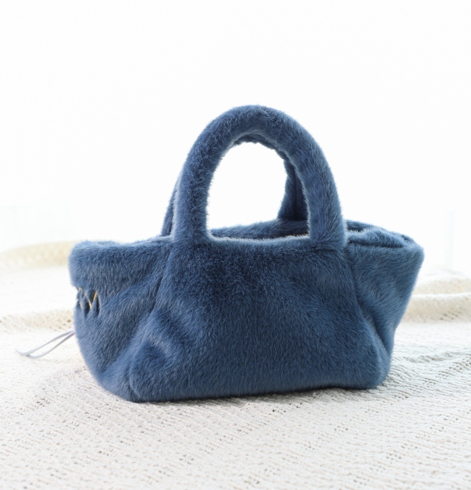 ＊ふくちゃん様＊ハンドメイド　トートバッグ　 マフラー HeM（ヘム） HeM famゆうなちゃん企画 正規品 フリュール 2WAYデザイン