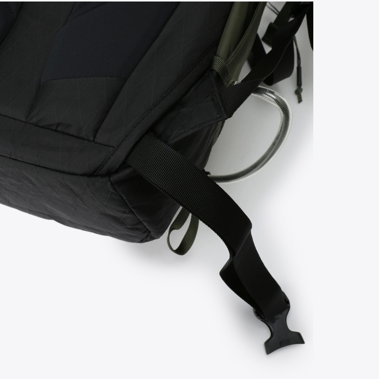 MOUNTAIN HARDWEAR Mountain Hardwear マウンテンハードウェア