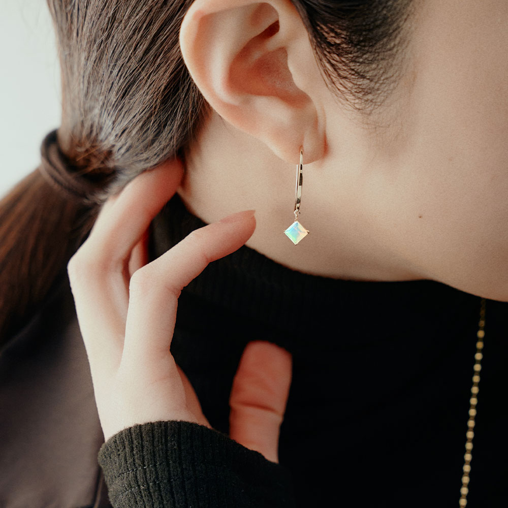 Jewel closet by L&Co. ピアス K10 イエローゴールド オパール 