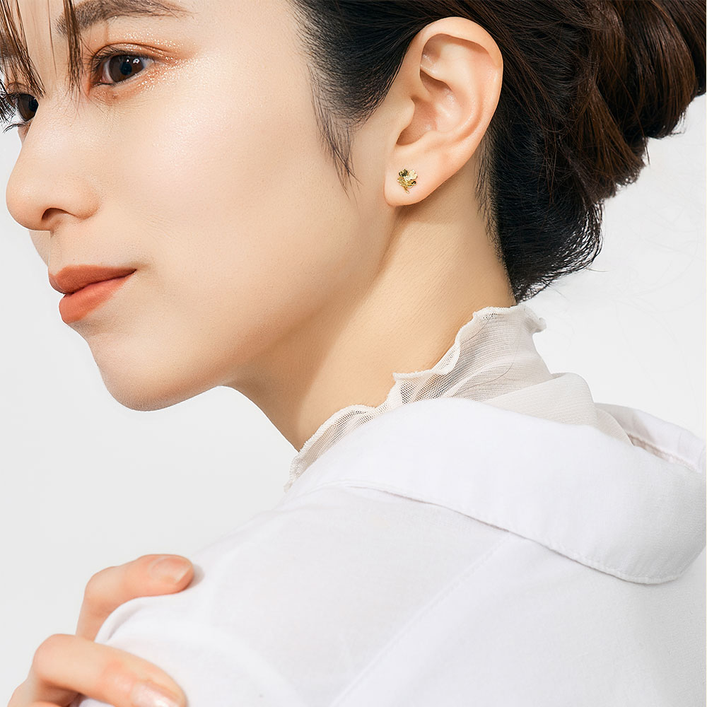 ピアス K10 イエローゴールド ダイヤモンド 計0.02ct クローバー 四つ葉 四葉 シンプル 可愛い プレゼント