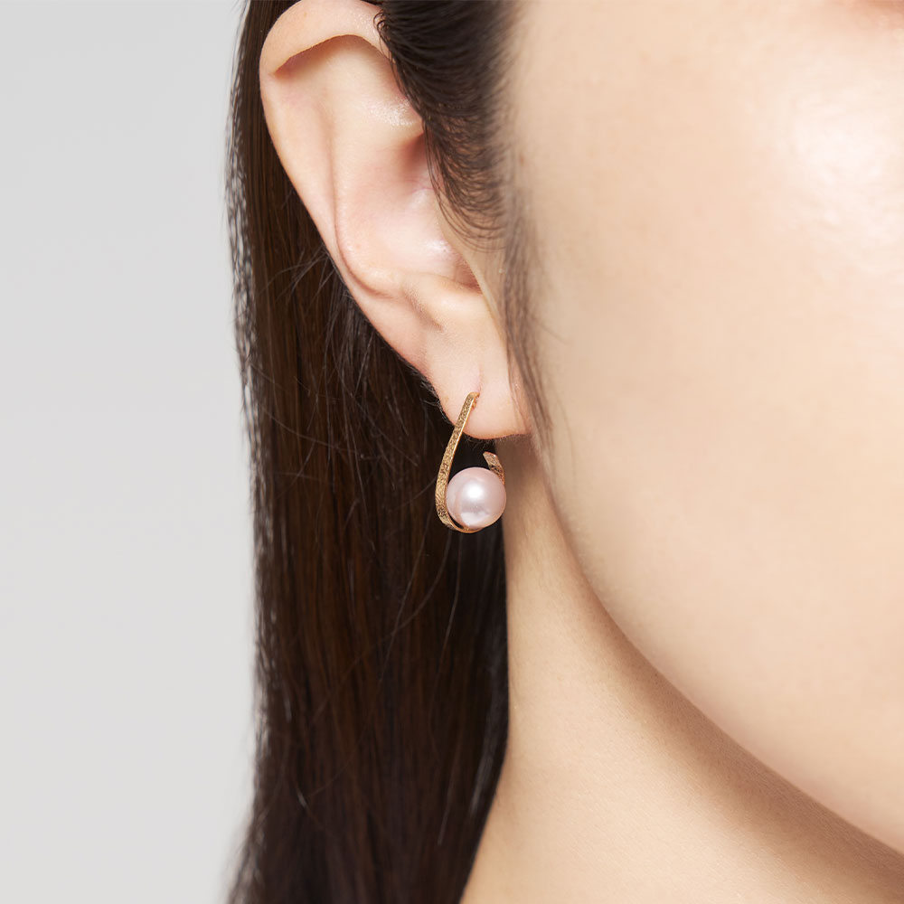 Jewel closet by L&Co. ピアス K10 イエローゴールド カラーシェル