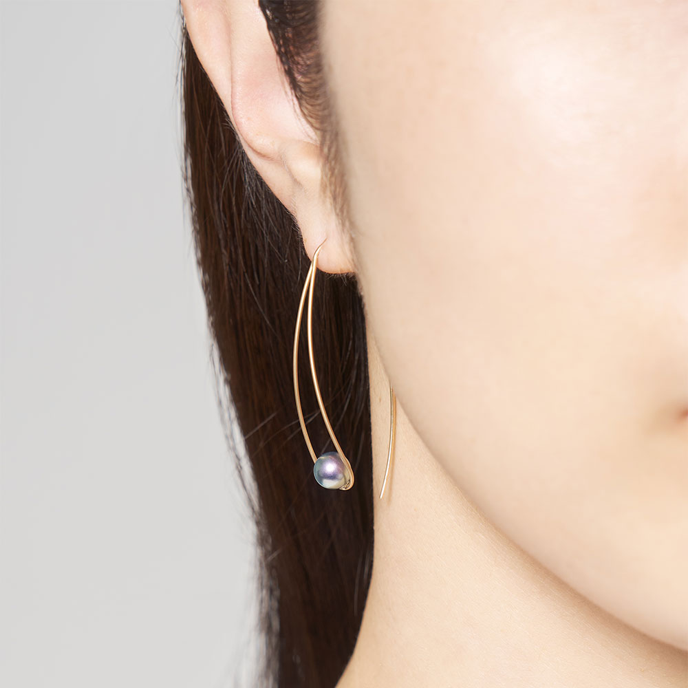 ピアス K10 イエローゴールド カラーシェルパール 真珠 6mm 緑色 ピーコックカラー フック 大人 華やか 推し L&Co.（エルアンドコー） | Jewel closet by L&Co. | 02