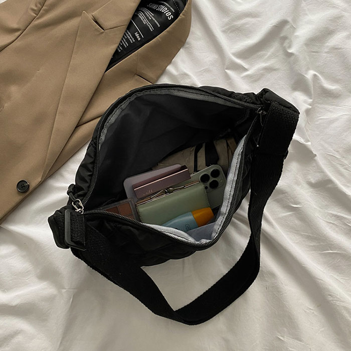 visvim メッセンジャーバッグ 黒 キルティング VISVIM(ビズビム