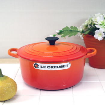 ル・クルーゼ（Le Creuset） ココットロンド 20cm オレンジ （日本正規