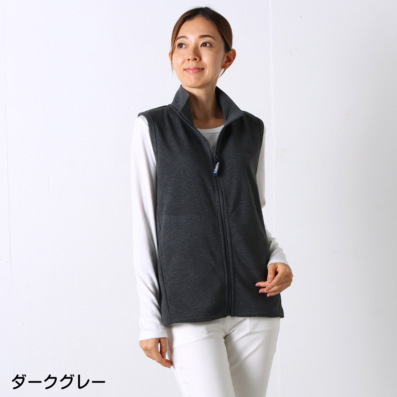 VANSPORTS（バンスポーツ） Zipアップハイネックベスト ロゴ刺繍入り