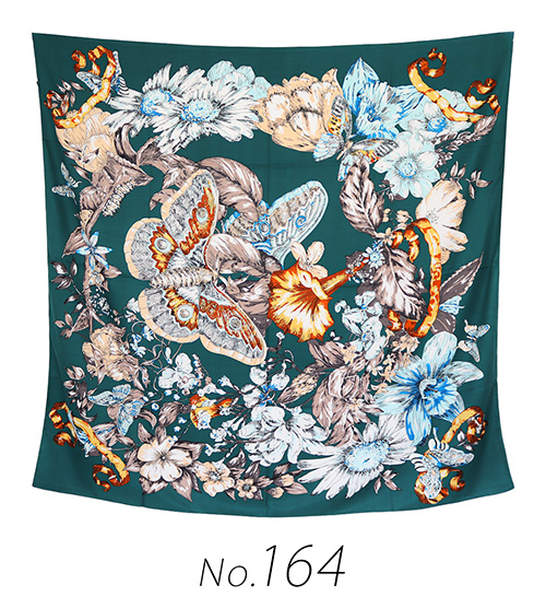 A Starlight Symphony スカーフ Only One】シルクのスカーフ「金銀絵漆皮箱」／正倉院文様シリーズ