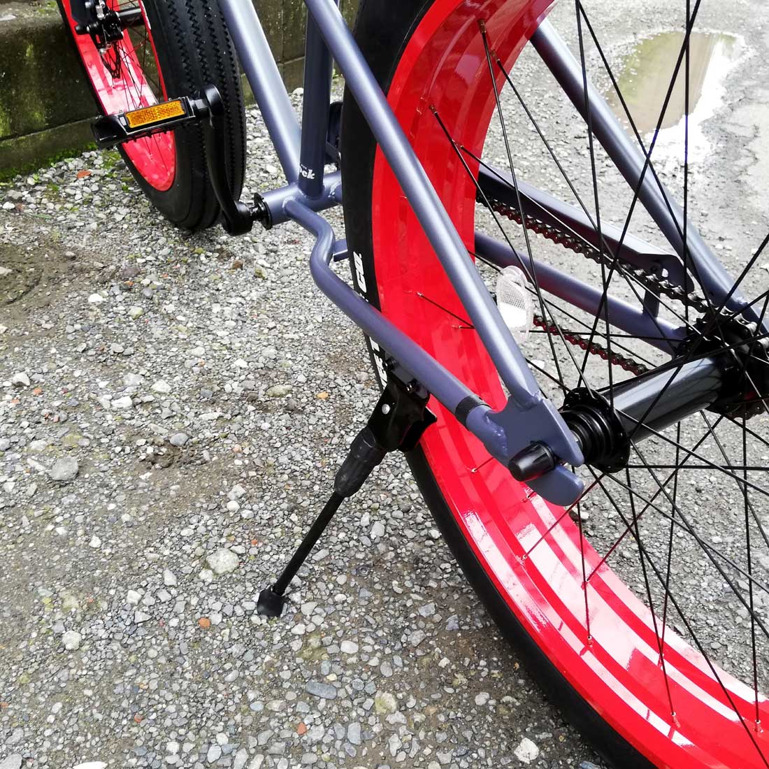 Super Fox 自転車 赤 Shimanoコンピュータ付き 自転車 26BRONX-4.0 マットグレー×レッドリム ブロンクス