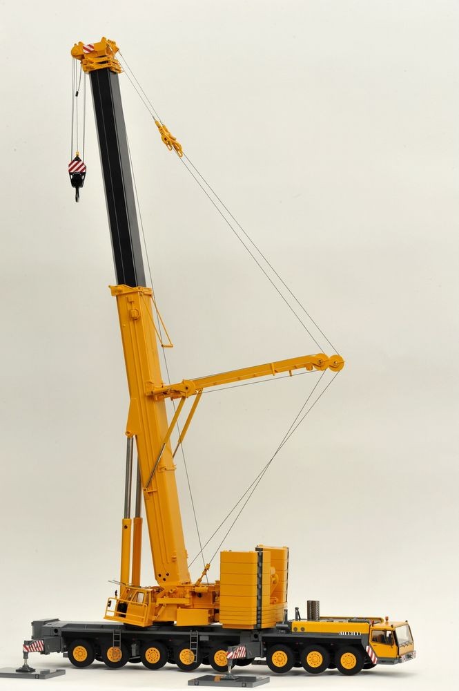 LIEBHERRリープヘル LTM 1400 yellow モバイルクレーン/YCC 建設機械