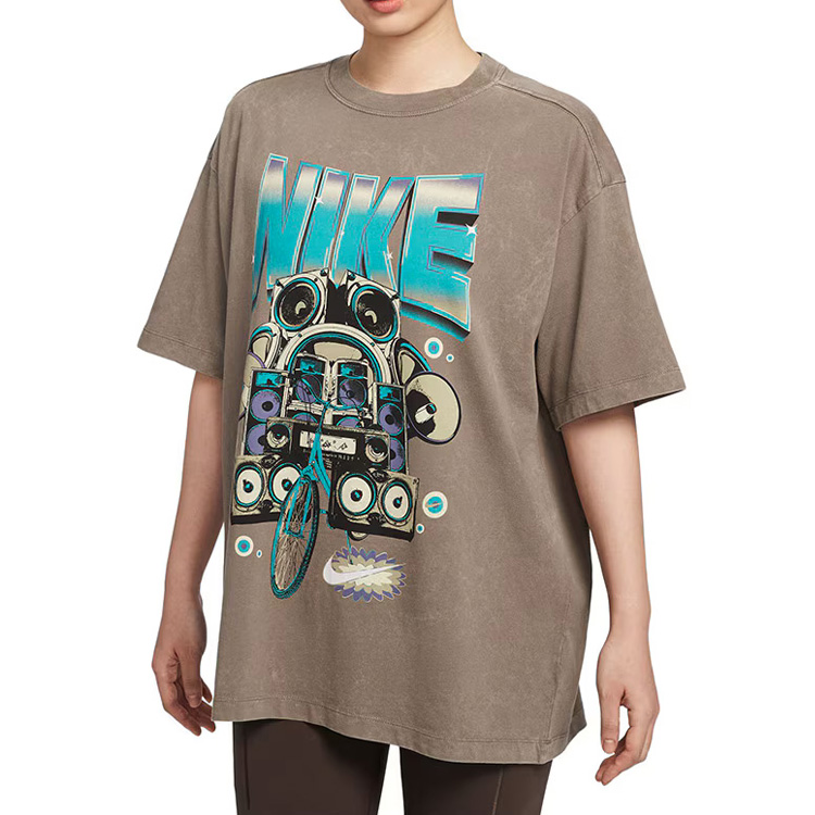 NIKE ナイキ Tシャツ 半袖 レディース オーバーサイズド