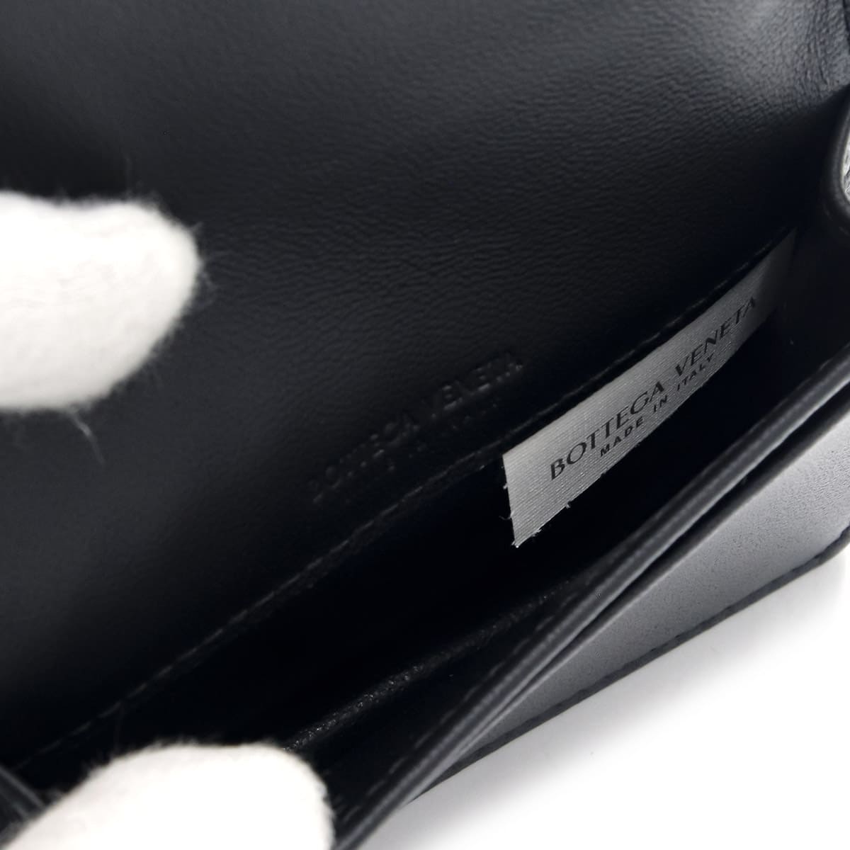 ボッテガヴェネタ カードケース BOTTEGA VENETA 名刺入れ ブラック 133945 V3UN1 8803 bottega veneta 名刺入れ カードケース 大容量 |  | 06