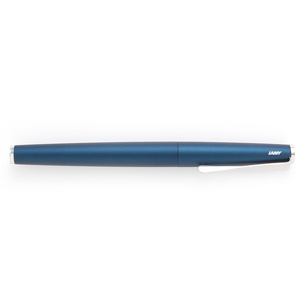 【未使用廃盤品】lamy studio 万年筆 14Kペン先細字 マットブルー 未使用廃盤品】lamy studio 万年筆 14Kペン先細字 マットブルー