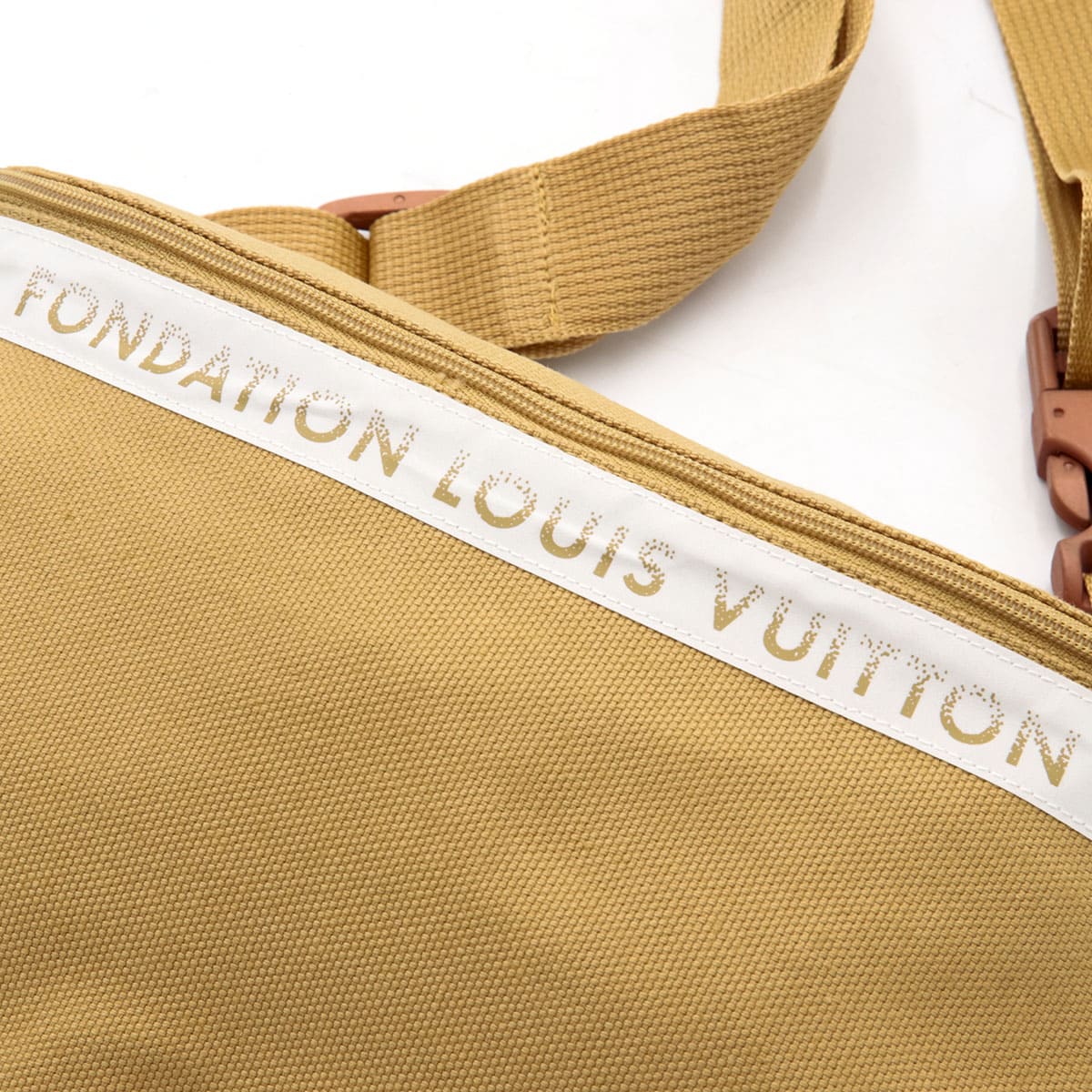 フォンダシオン ルイヴィトン ブックストア FONDATION LOUIS VUITTON