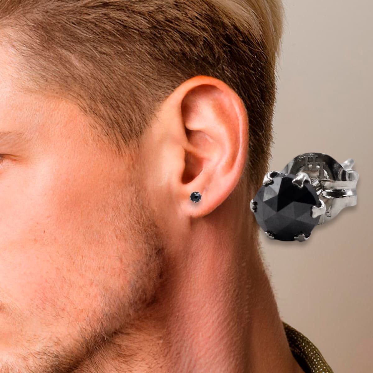 LION HEART ライオンハート ブラックダイア ピアス04E12PS/Ｌ ライオンハート ピアス メンズ ブラックダイヤモンド シングルピアス