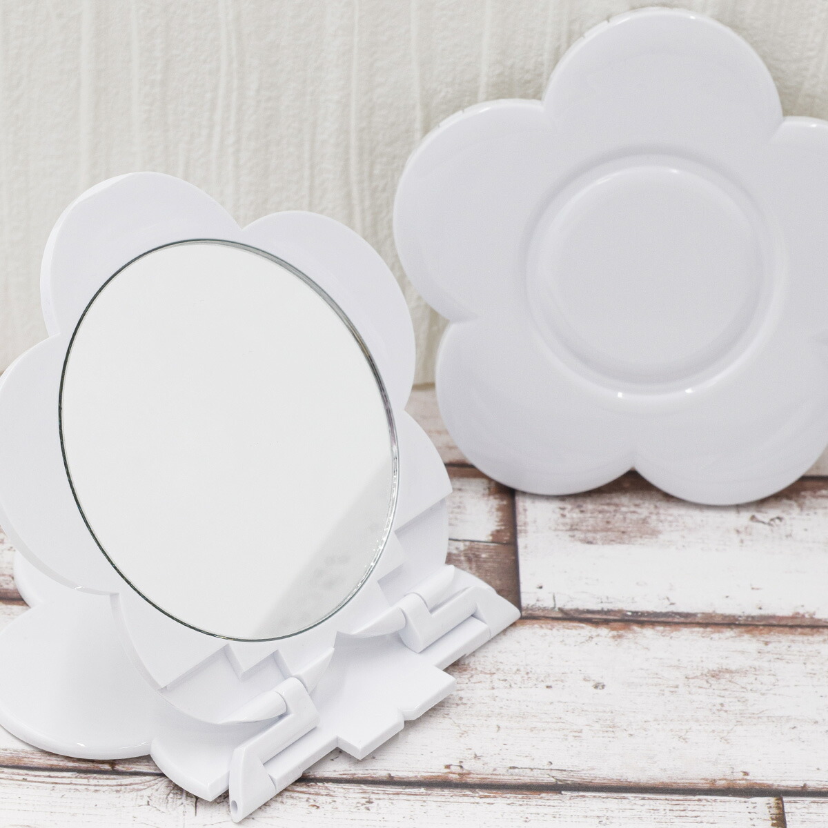 MARY QUANT（マリークヮント） マリークワント 折りたたみミラー