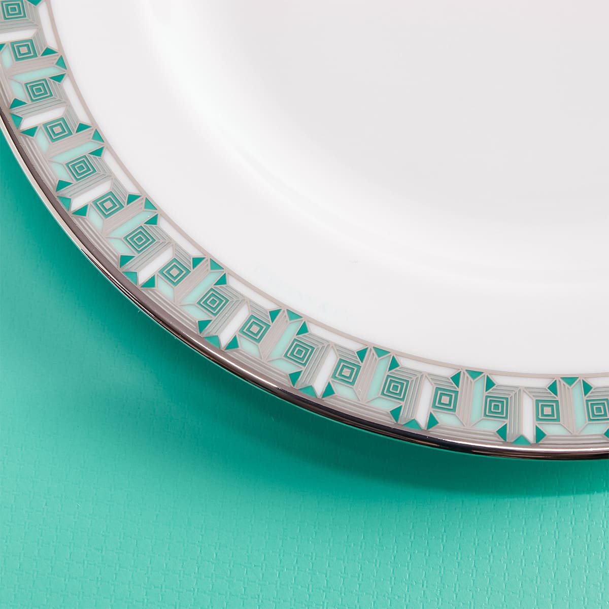 ティファニー 食器 結婚祝い TIFFANY＆Co プレート 皿 T トゥルー