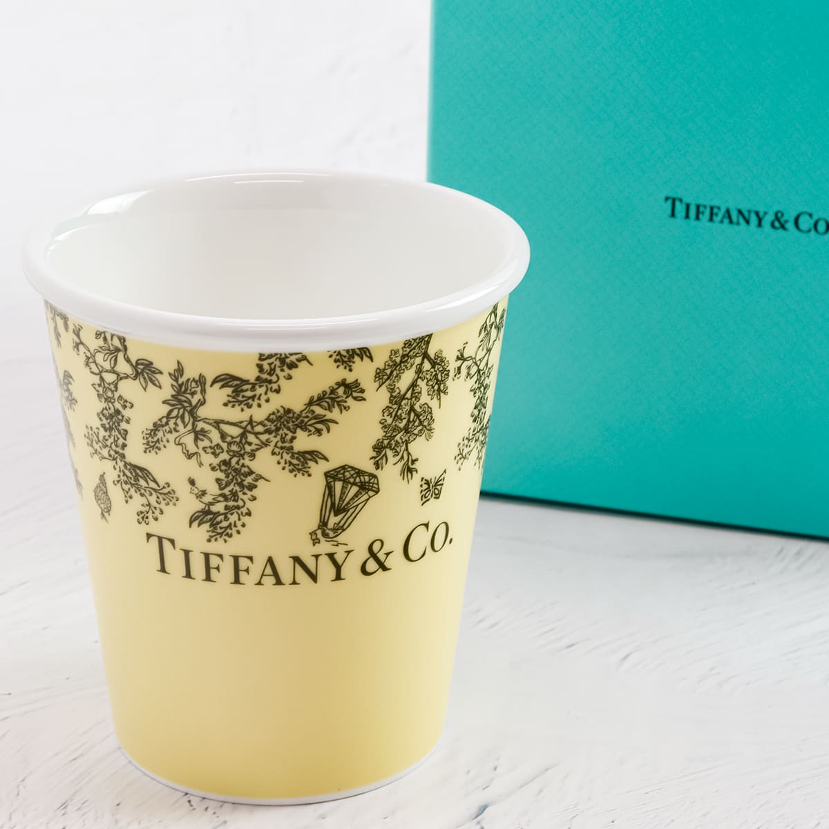 ティファニー カップ 結婚祝い 誕生日プレゼント 女性 Tiffany.co ワンダー コーヒーカップ イエロー ダイヤモンド カラー ボーンチャイナ  : tiffany-186 : バッグ 財布のプルミエール - 通販 - Yahoo!ショッピング