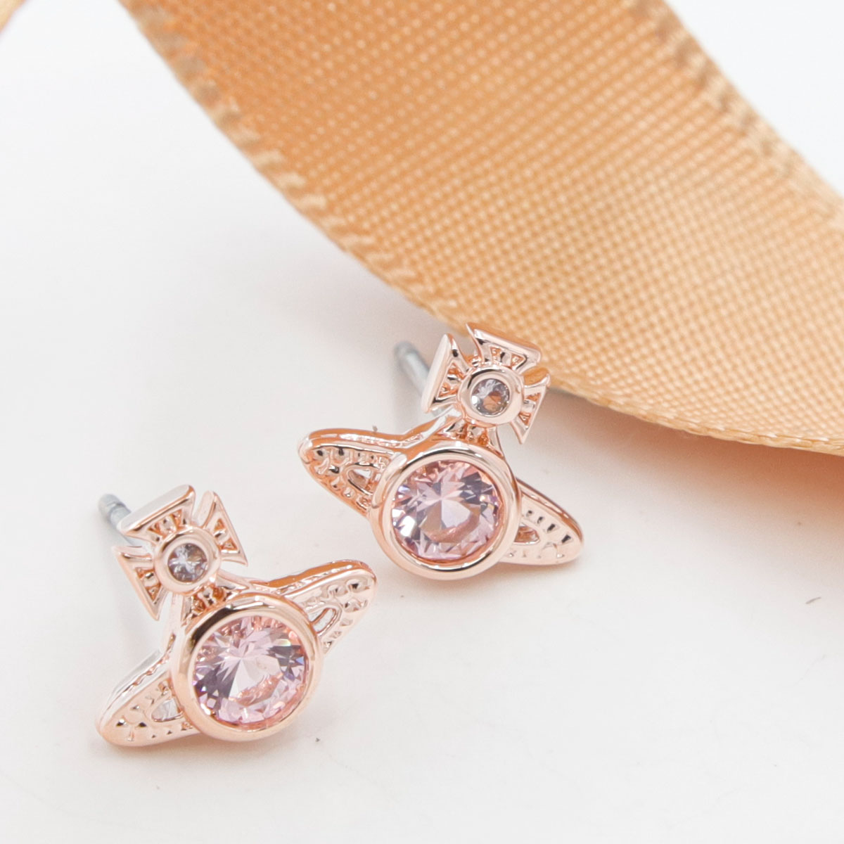 ヴィヴィアンウエストウッド Vivienne Westwood ピアス 正規品 