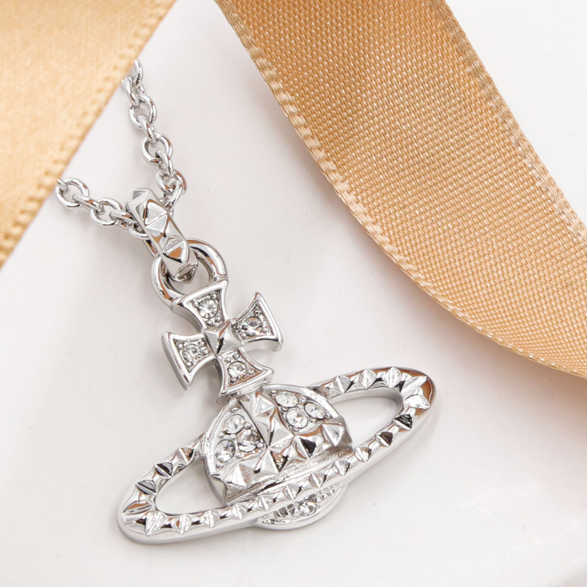 未使用 Vivienne Westwood ネックレス メイフェアスモールオーブ