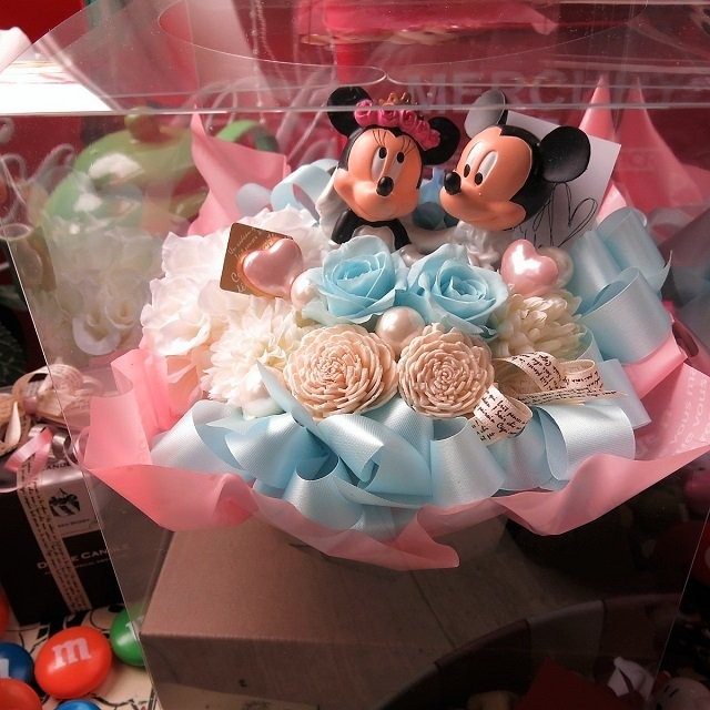 レインボーローズ