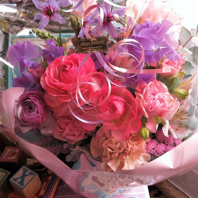 スヌーピー入り 花 花束