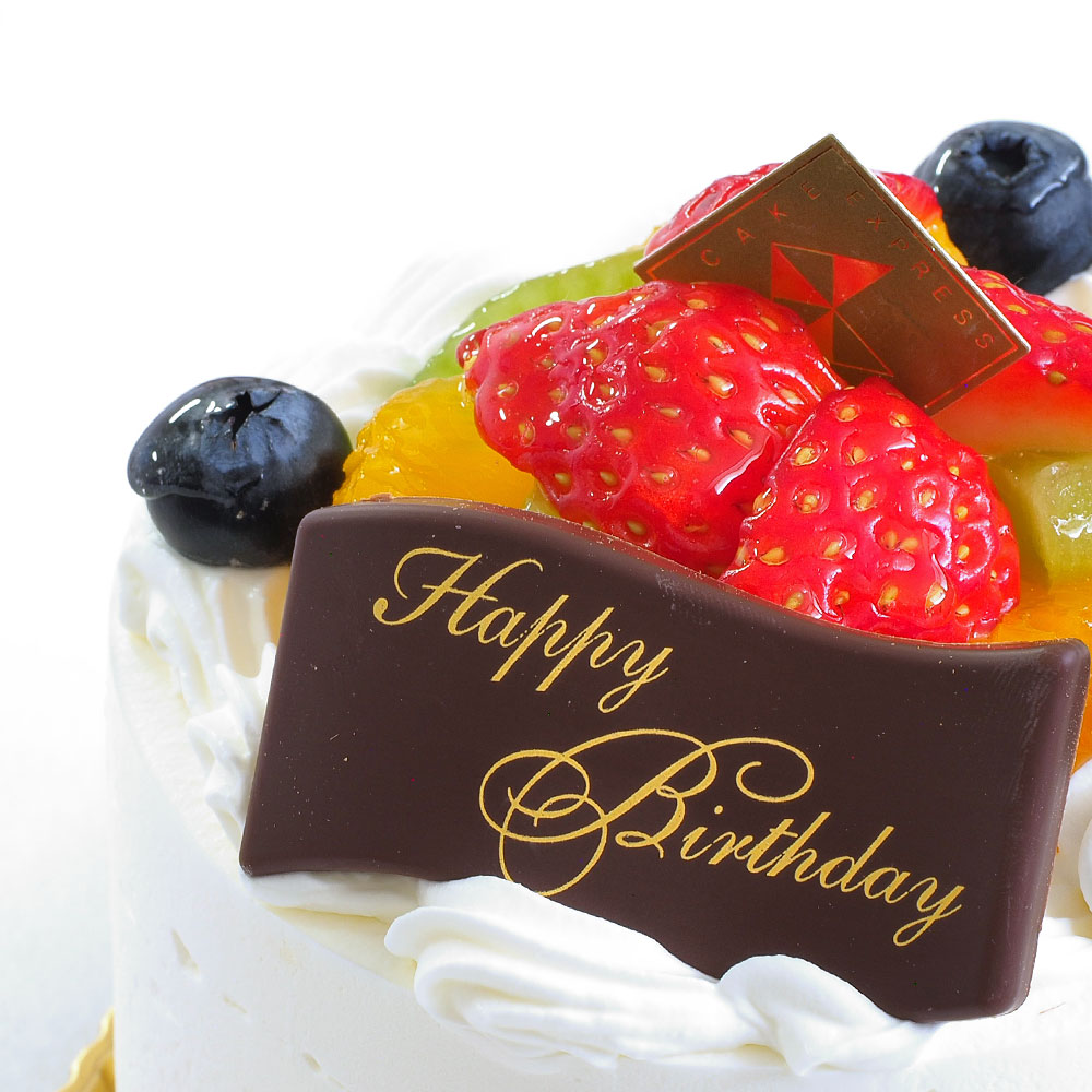 フレッシュフルーツ乗せ生クリームショートケーキ