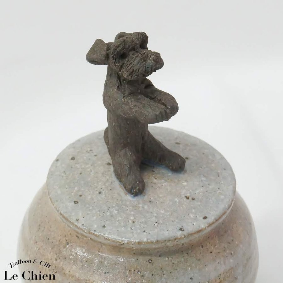 希少！ 九谷焼 幸洋造 犬置物 玉犬 高さ15cm 希少！ 九谷焼 幸洋造 犬