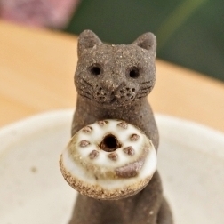 猫 お悔やみ 贈り物 お香たて 陶器 線香たて(猫)ペット用仏具 お香立て