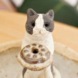 猫 お悔やみ 贈り物 お香たて 陶器 線香たて(猫)ペット用仏具 お香立て