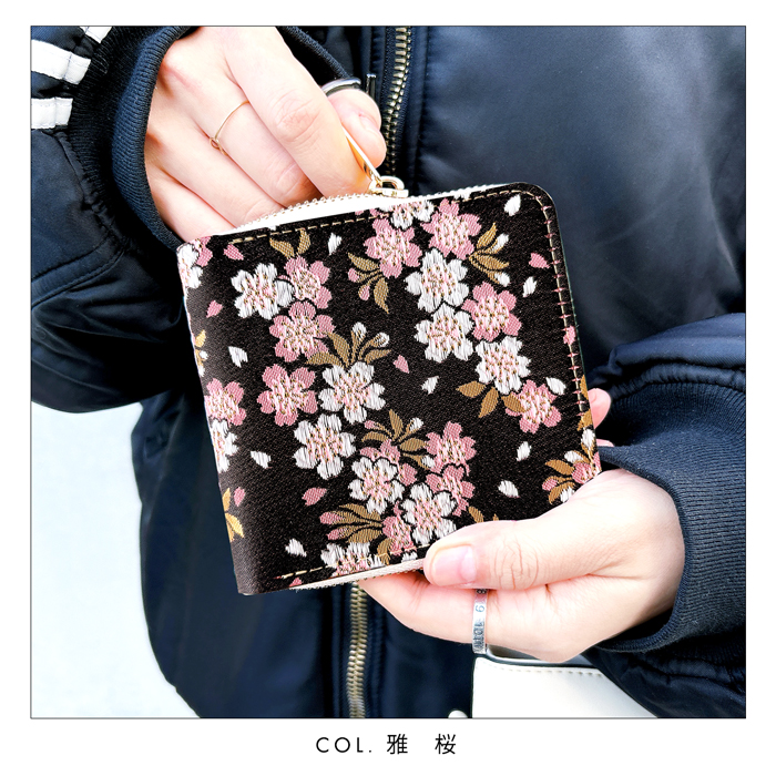 西陣織 財布 レディース ラウンド型財布 二つ折り財布 宵 金襴 和風 和柄 桜 ラウンドファスナー 小銭入れ 二つ折り コンパクト 薄型 カード入れ ウォレット ケース付き 西陣織 財布 レディース 二つ折り財布 ラウンドファスナー 宵 ラウンド