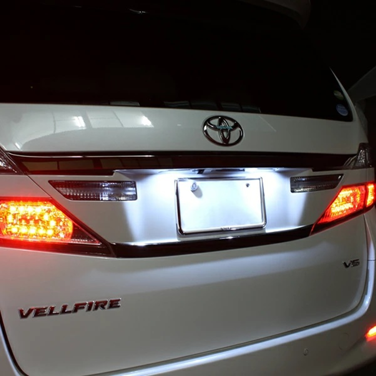 ノア ヴォクシー 80系 LED T10 バルブ ポジション灯 ナンバー灯 ライセンスランプ 2個 ホワイト ブルー アンバー 外装 カスタム パーツ |  | 07