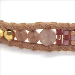 チャンルー BG-4409 PNK MIX/BEG ≪2015SS≫ ハート型の留め具がキュートな1ラップブレスレット ピンクトーンのシードビーズ、セミプレシャスストーンなどをベージュレザーで編み込んだシングルブレス