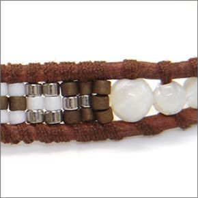 チャンルー BS-3947 WHT/N BRW ≪2015SS≫１ラップブレスレット ホワイトミックス、シルバーをナチュラルブラウンレザーで編み込んだシングルブレス