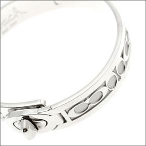 コーチ ≪取り寄せ商品≫ シグネーチャー ターンロック バングル ブレスレット  96944/SV/SV/B