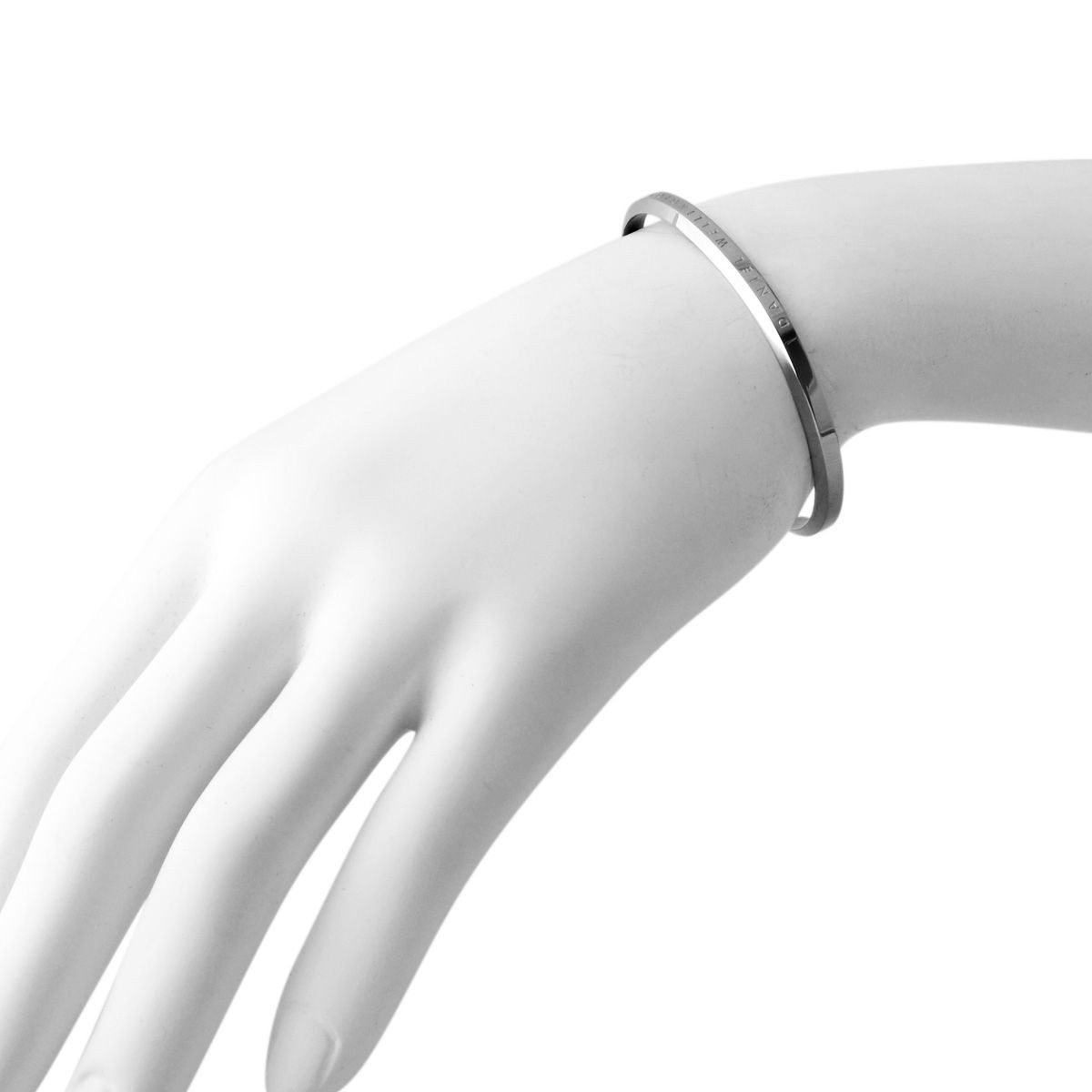 ダニエルウェリントン Daniel Wellington DW00400004 CLASSIC CUFF SILVER SMALL クラシックカフ ブレスレット バングル