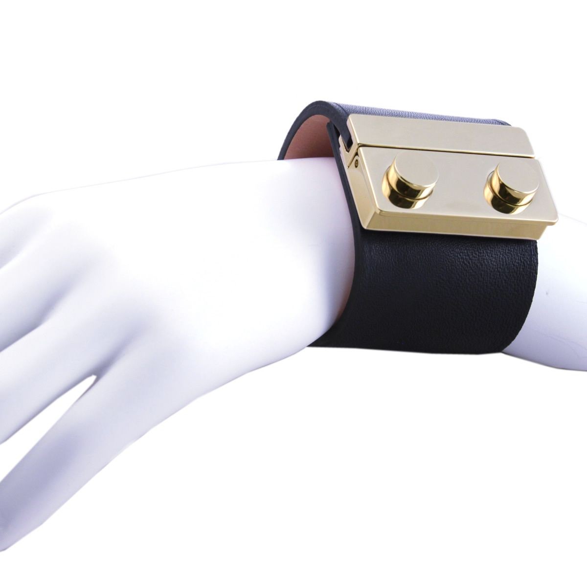 メゾンボワネ Maison Boinet 95018G-79-03-M Navy  ボタン金具 レザー ブレスレット バングル 50mm