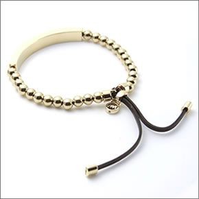 マイケルコース Gold-Tone Logo Plaque Bead Bracelet ミニロゴチャーム付 ロゴ刻印プレート ストレッチ ビーズ ブレスレット MKJ3343710
