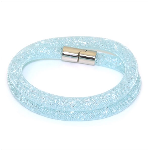 スワロフスキー Stardust Light Blue Double スターダスト ダブルラップ 2重巻タイプ ブルー・クリスタル ブレスレット Mサイズ　 5120149