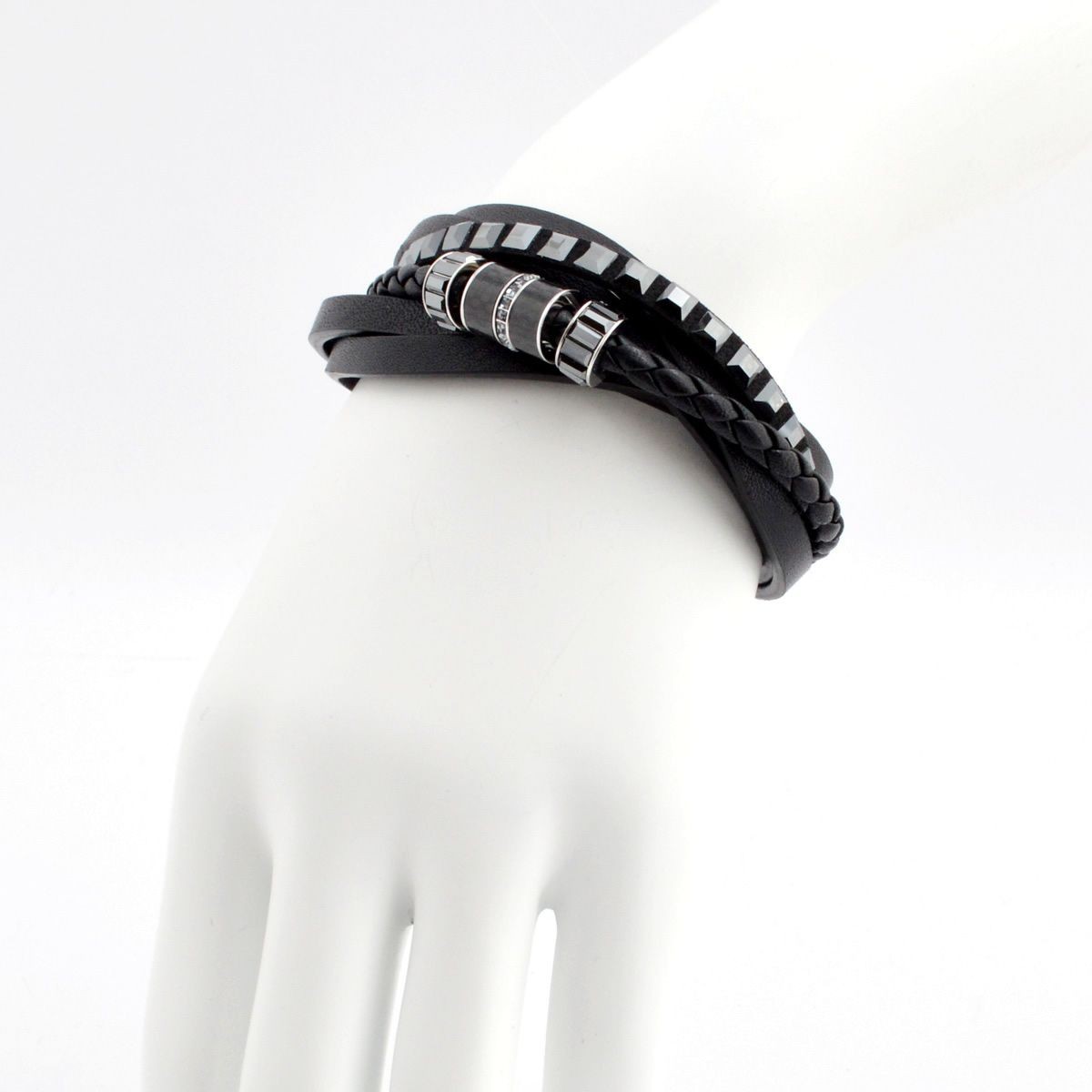 スワロフスキー　メンズコレクション SWAROVSKI 5159629 Alto Black Carbon レザー＆クリスタル 4連 ブレスレット Mサイズ