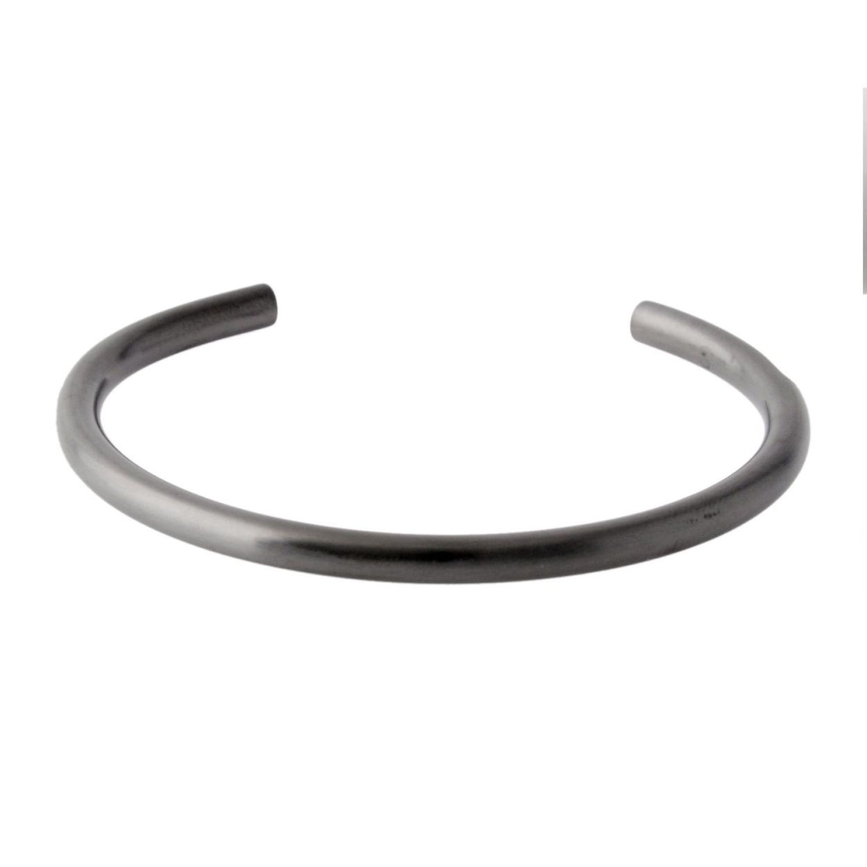 トリワ TRIWA ST107 BRACELET 4 - ＧＵＮ カフ ブレスレット バングル