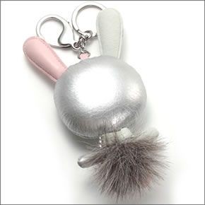 スワロフスキー Mathilde Silver 立体的なフォルムがキュート♪ クリスタルなウサギ 「マチルド」 バッグチャーム キーホルダー 5020921