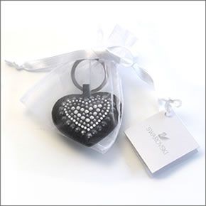 スワロフスキー Betty Deluxe Black Heart Key Ring  ハート型 クリスタル キーリング キーホルダー  5080943