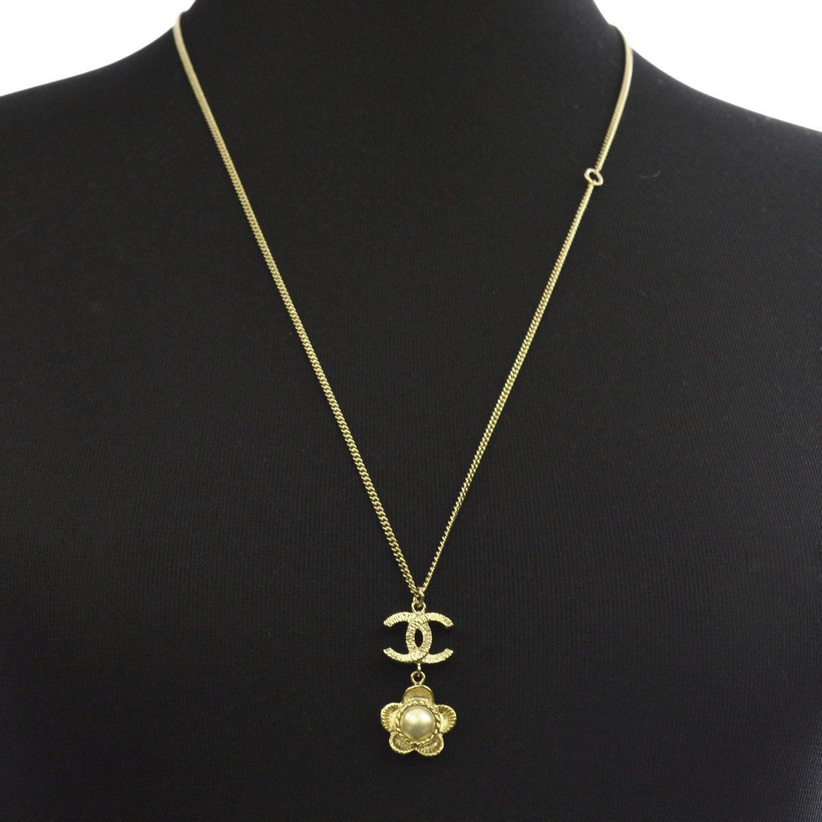 シャネル CHANEL A86119 DORE/BLANC NACRE COCO ココマーク CCロゴ×フラワー・パール ネックレス ペンダント