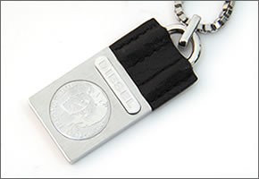 ディーゼル  ブレイブマン モチーフ ペンダント ネックレス シルバー×レザー DX0353040