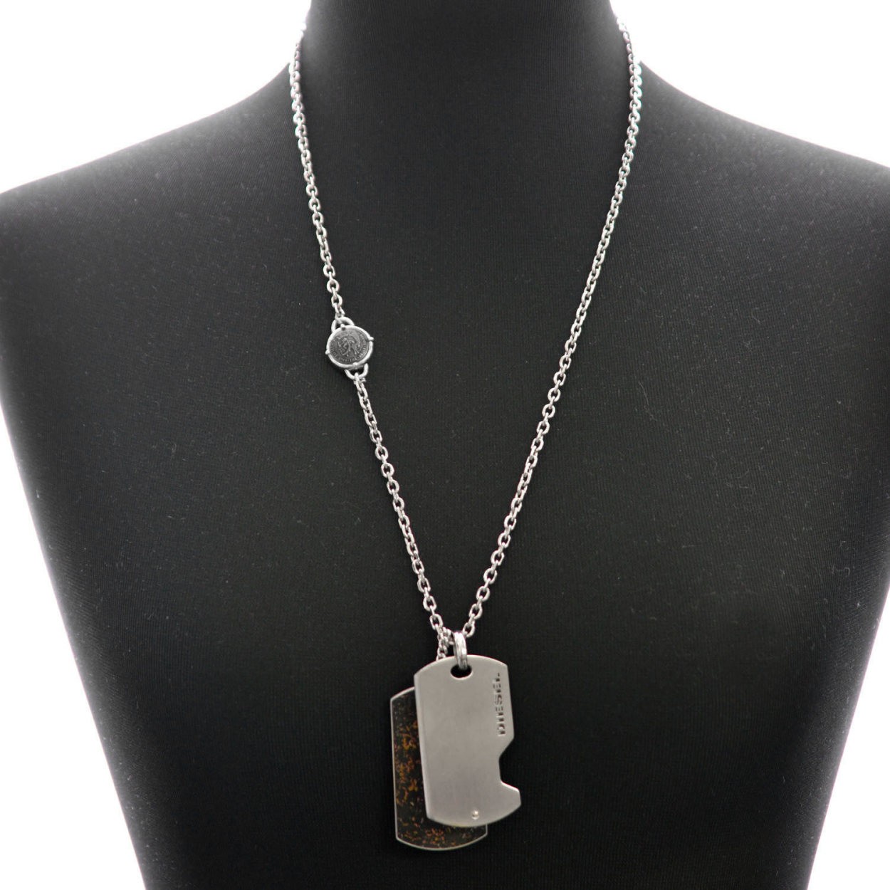 ディーゼル DIESEL DX1079040 ドッグタグ メンズ ネックレス ペンダント  ブレイブマン（モヒカン）