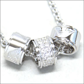 エンポリオアルマーニ　レディスアクセサリー  ネックレス シルバー×クリスタル EG3046040