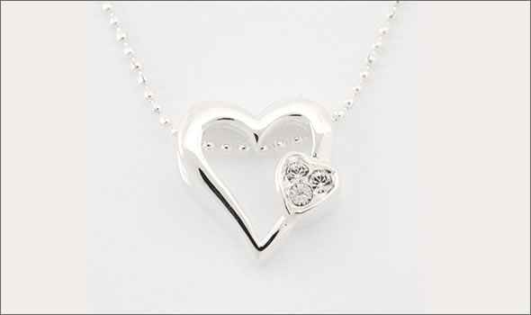 フォリフォリ ≪取り寄せ商品≫ シルバープレーテッド×クリスタル ハートモチーフ ダブルハート ネックレス 3N13F058C