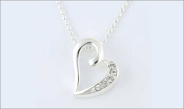 フォリフォリ ≪取り寄せ商品≫ シルバープレーテッド×クリスタル ハートモチーフ ネックレス 3N13F059C